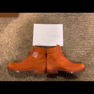 Men’s 6 inch premium suede boot (timberland)